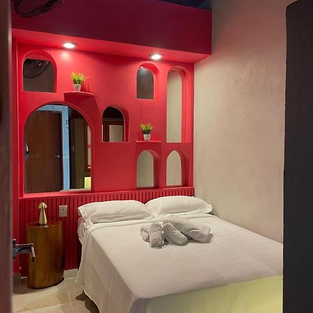 ואיאדוליד Hostal Poquito A Poquito מראה חיצוני תמונה