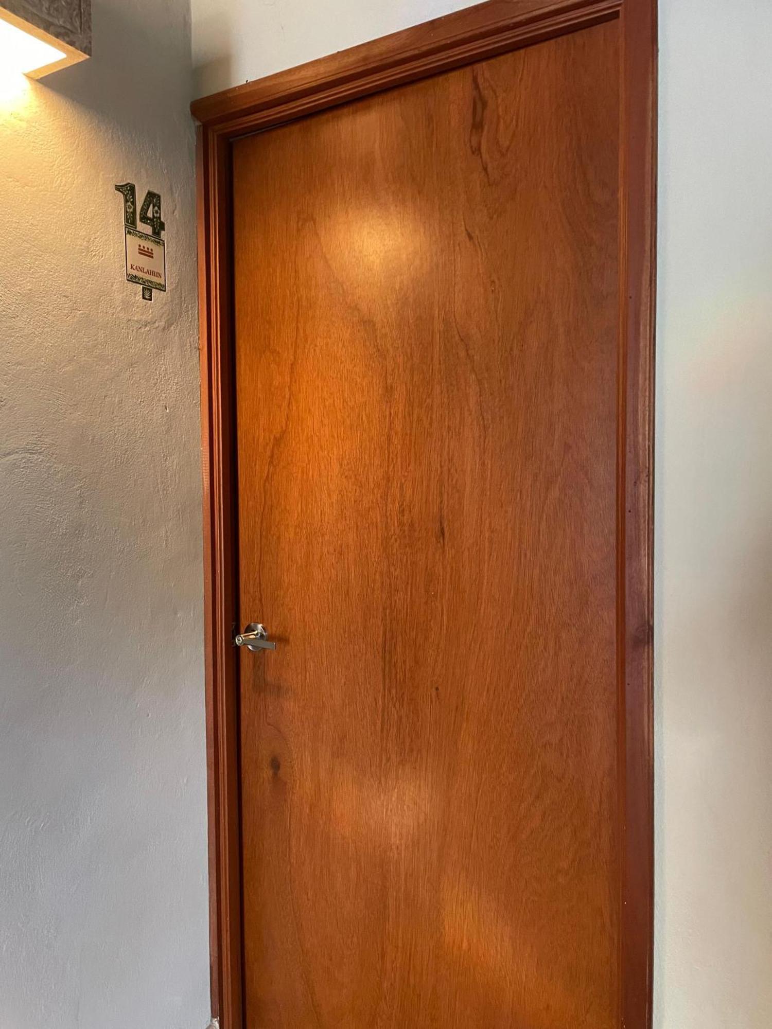 ואיאדוליד Hostal Poquito A Poquito מראה חיצוני תמונה