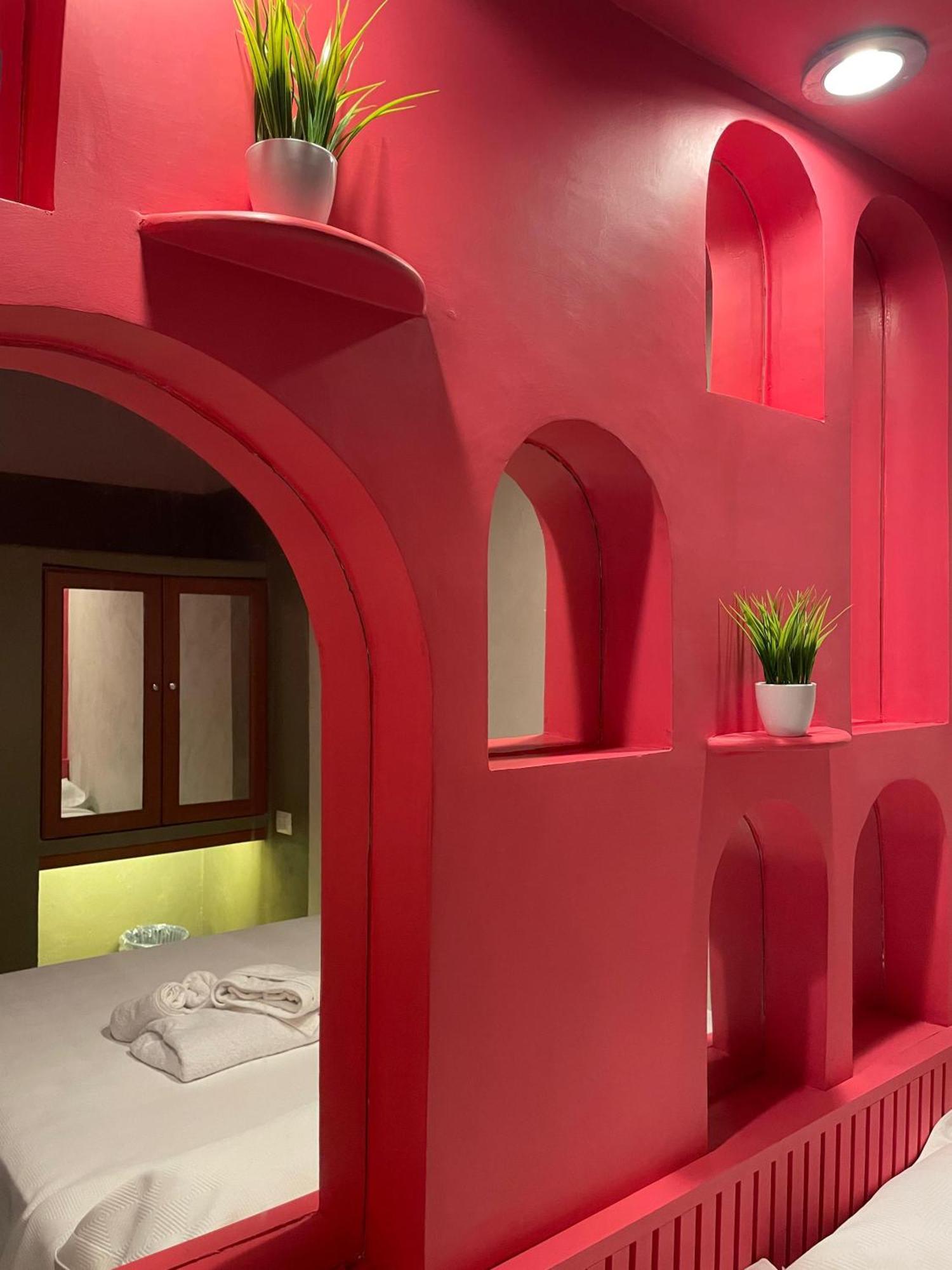 ואיאדוליד Hostal Poquito A Poquito מראה חיצוני תמונה