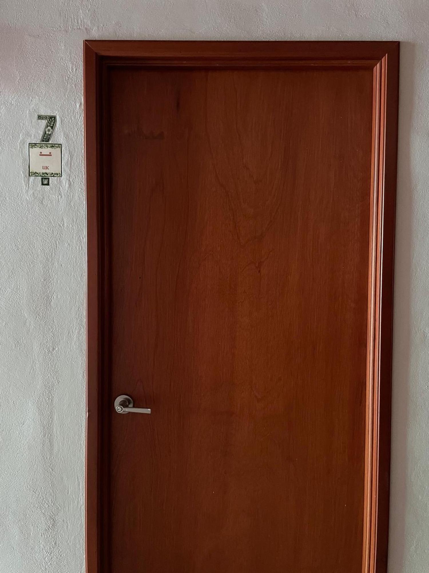ואיאדוליד Hostal Poquito A Poquito מראה חיצוני תמונה