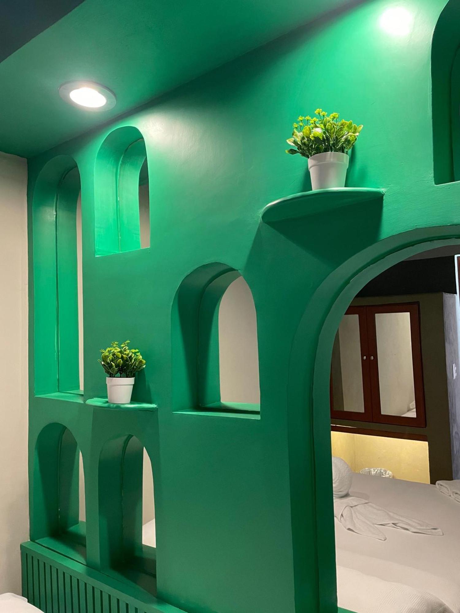 ואיאדוליד Hostal Poquito A Poquito מראה חיצוני תמונה