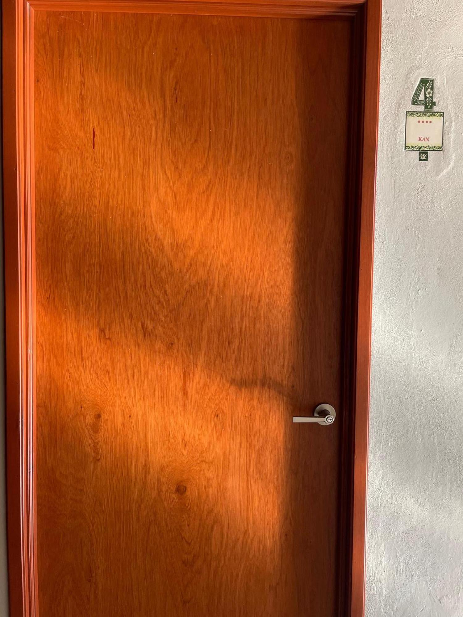 ואיאדוליד Hostal Poquito A Poquito מראה חיצוני תמונה
