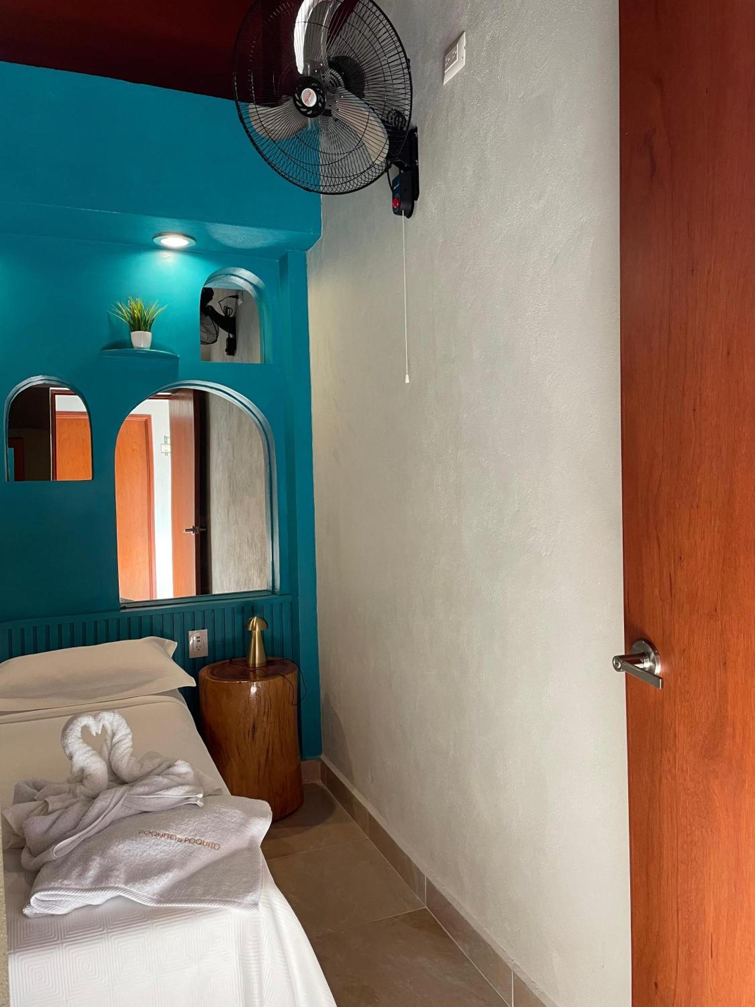 ואיאדוליד Hostal Poquito A Poquito מראה חיצוני תמונה