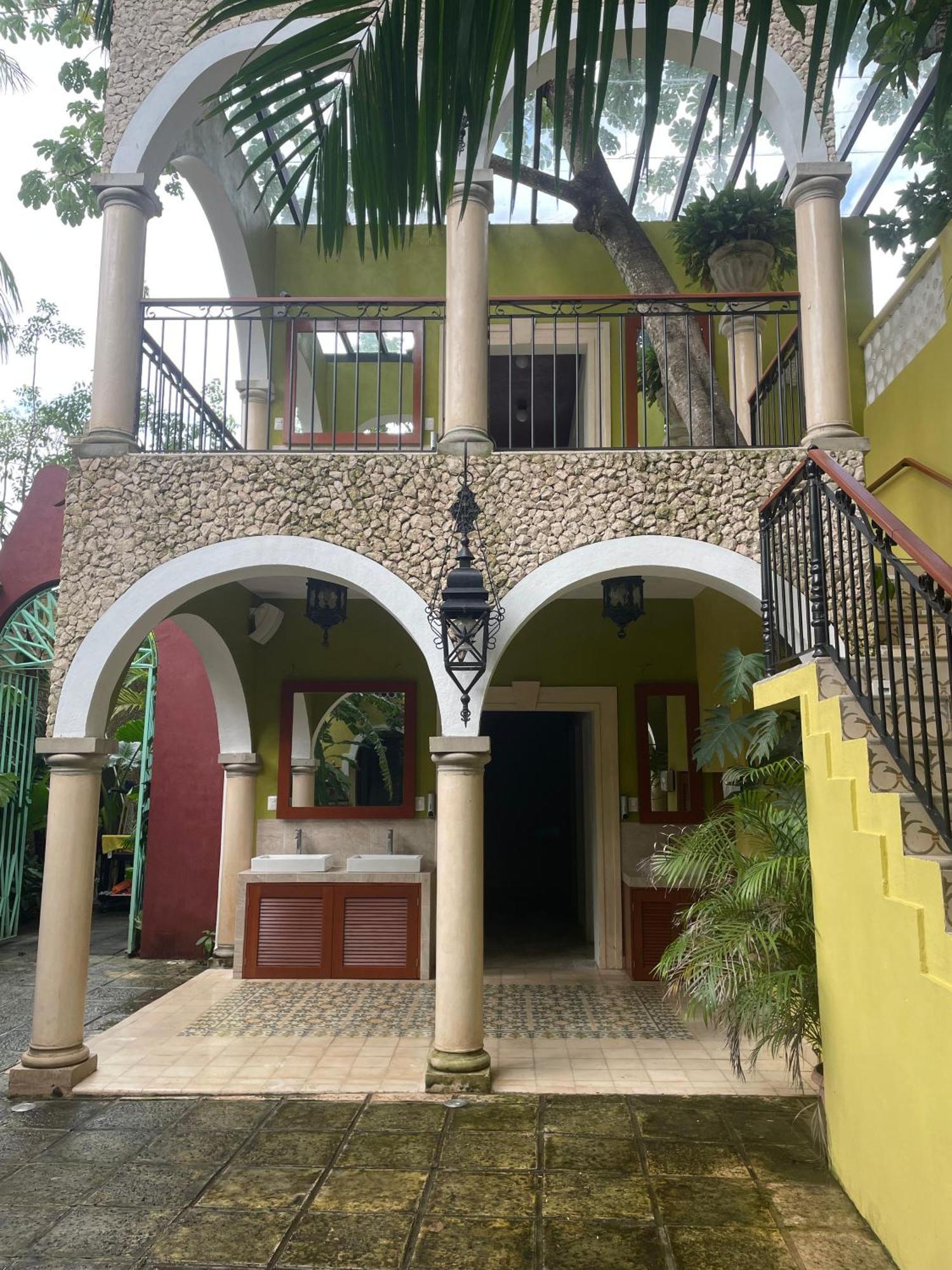 ואיאדוליד Hostal Poquito A Poquito מראה חיצוני תמונה